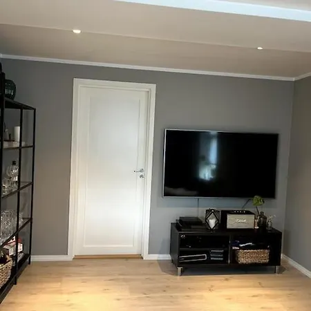 Bynaer Og Fin Leilighet, Stor Privat Terrasse! Leilighet
