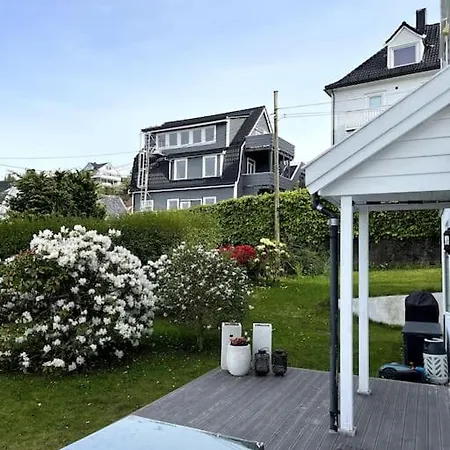 Leilighet Bynaer Og Fin Leilighet, Stor Privat Terrasse! Bergen